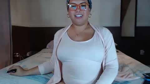 FLOR SALVAJE online show from March 29, 2026, 1:05 am