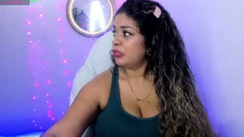 latinamav22 online show from June 21, 2026, 10:45 pm