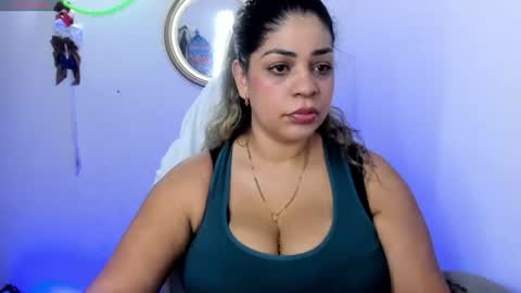 latinamav22 online show from July 3, 2026, 4:13 pm