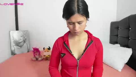 Luna  online show from March 21, 2026, 1:48 pm