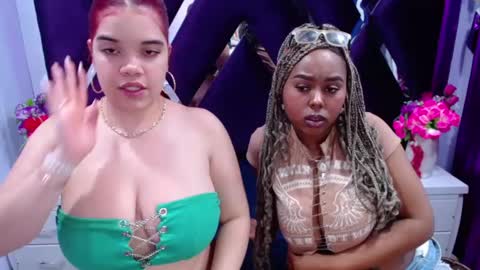 latinas_anales online show from December 19, 2024, 6:56 pm