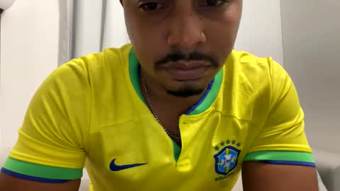 Snapshot of latinbbc_00 chatting on February 24, 2025, 3:23 am latinbbc_00 online show from February 24, 2025, 3:23 am