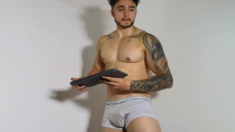 LatinBoyVIP  Colombian online show from June 3, 2026, 2:44 pm
