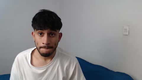 camilo online show from December 25, 2024, 2:03 am