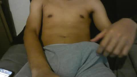 latinman7945 online show from July 7, 2026, 7:23 am