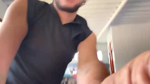 Men online show from February 8, 2026, 3:04 pm