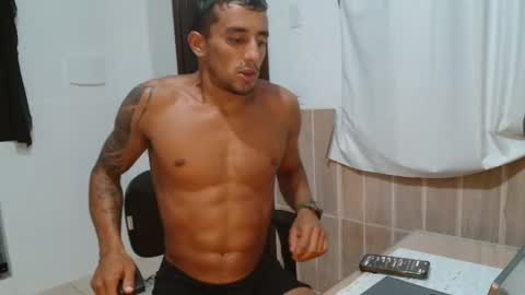 latinmarian online show from April 24, 2026, 7:22 am