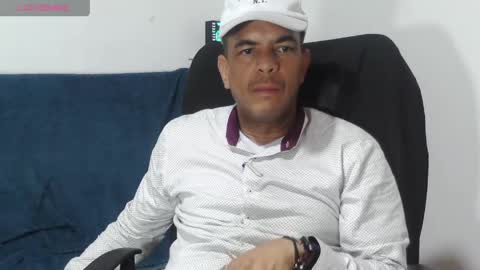 latinmartin254 online show from May 14, 2026, 1:12 am