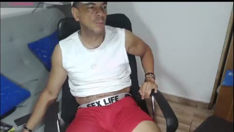 latinmartin254 online show from June 13, 2026, 3:37 am