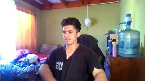 latinn_babe online show from February 1, 2026, 2:26 pm