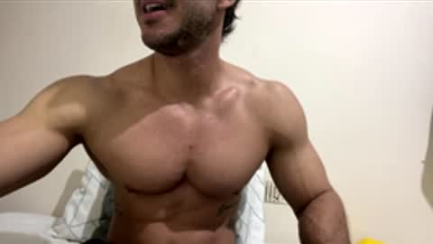 Snapshot of latino_rodri chatting on April 20, 2026, 1:14 pm latino_rodri online show from April 20, 2026, 1:14 pm