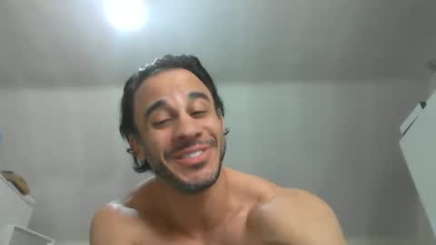 Snapshot of latino_rodri chatting on May 15, 2026, 5:36 am latino_rodri online show from May 15, 2026, 5:36 am