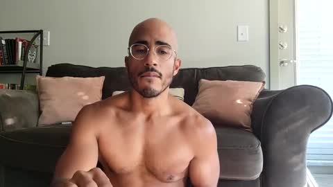 Snapshot of latinomixedbbc chatting on September 10, 2025, 2:28 pm latinomixedbbc online show from September 10, 2025, 2:28 pm