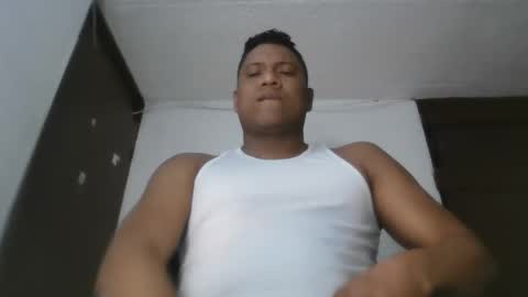 Snapshot of latinrayf chatting on November 2, 2025, 4:59 am latinrayf online show from November 2, 2025, 4:59 am