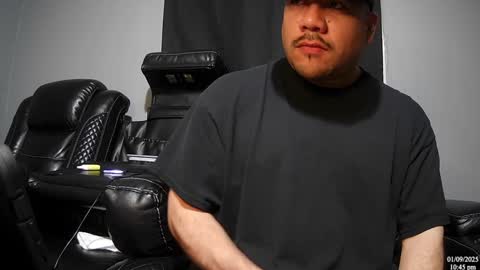 Snapshot of latinstud7 chatting on January 10, 2025, 4:44 am Nico online show from January 10, 2025, 4:44 am