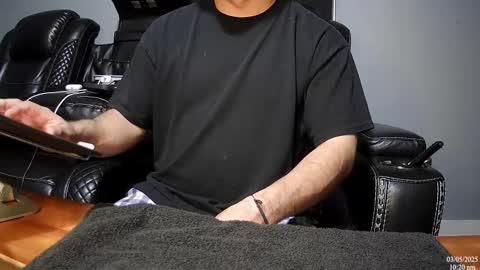 Snapshot of latinstud7 chatting on March 6, 2025, 4:19 am Nico online show from March 6, 2025, 4:19 am