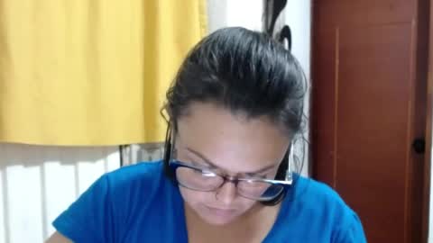 Laura online show from July 18, 2026, 12:37 am