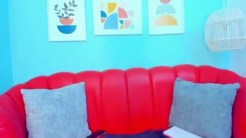 Snapshot of laura_aristizabal_19 chatting on January 17, 2025, 4:04 pm Laura online show from January 17, 2025, 4:04 pm