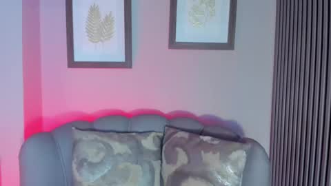 Snapshot of laura_aristizabal_19 chatting on February 5, 2025, 4:03 pm Laura online show from February 5, 2025, 4:03 pm