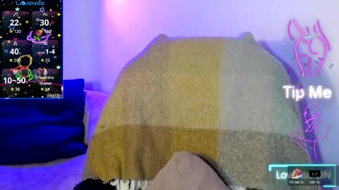 Snapshot of laura_pink01 chatting on October 4, 2025, 2:31 am laura_pink01 online show from October 4, 2025, 2:31 am