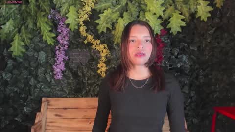 laura_serena online show from February 6, 2026, 11:13 am