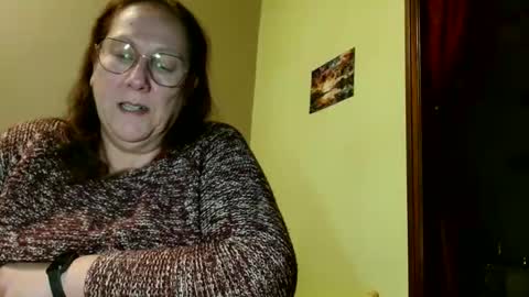 Snapshot of laureanne50 chatting on February 16, 2025, 8:44 pm laureanne online show from February 16, 2025, 8:44 pm