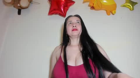 Snapshot of laureen777 chatting on March 2, 2025, 2:41 am laureen777 online show from March 2, 2025, 2:41 am