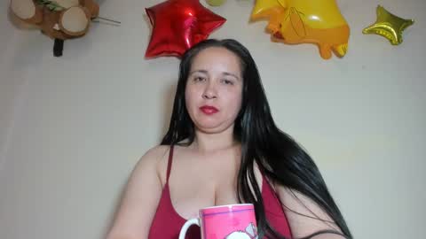 Snapshot of laureen777 chatting on March 2, 2025, 12:01 pm laureen777 online show from March 2, 2025, 12:01 pm