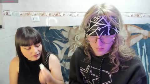 Laures666 online show from May 1, 2026, 7:24 am