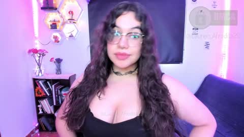 Snapshot of lauren_afrodita chatting on January 25, 2025, 8:42 pm Im Lauren independent model online show from January 25, 2025, 8:42 pm