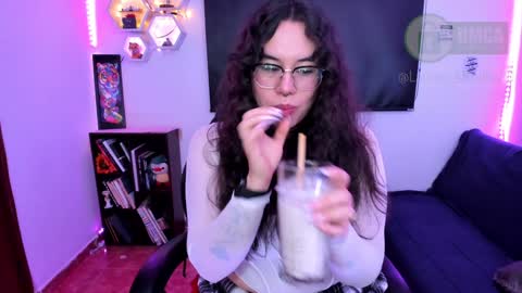 Snapshot of lauren_afrodita chatting on January 28, 2025, 5:00 am Im Lauren independent model online show from January 28, 2025, 5:00 am