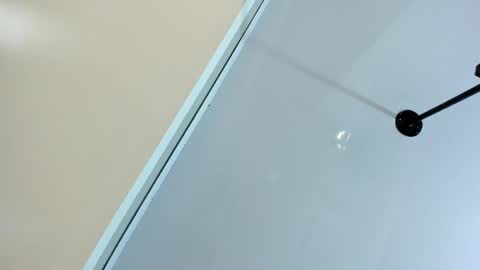 Snapshot of lauren_bigboobs22 chatting on February 11, 2026, 1:10 am Lauren online show from February 11, 2026, 1:10 am