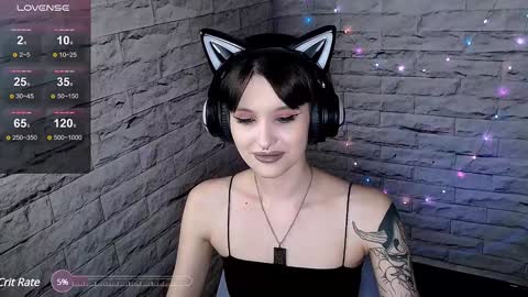 Snapshot of lauren_raquel chatting on December 20, 2024, 5:40 pm Eva online show from December 20, 2024, 5:40 pm