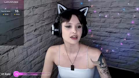 Snapshot of lauren_raquel chatting on January 21, 2025, 6:12 pm Eva online show from January 21, 2025, 6:12 pm