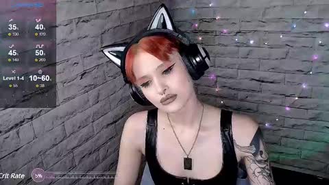 Snapshot of lauren_raquel chatting on February 16, 2025, 8:44 pm Eva online show from February 16, 2025, 8:44 pm