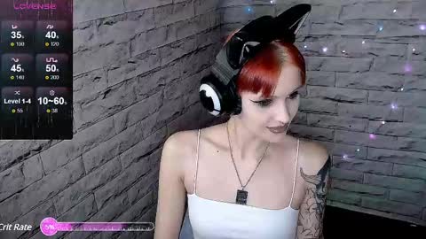 Snapshot of lauren_raquel chatting on February 18, 2025, 5:21 pm Eva online show from February 18, 2025, 5:21 pm