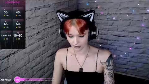 Snapshot of lauren_raquel chatting on February 22, 2025, 8:53 pm Eva online show from February 22, 2025, 8:53 pm