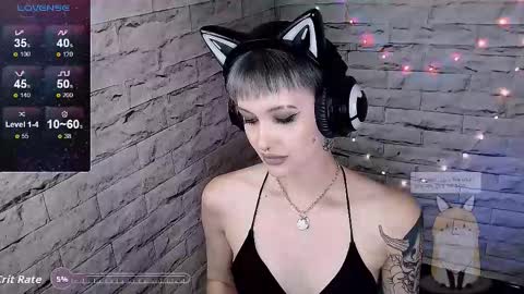 Snapshot of lauren_raquel chatting on September 14, 2025, 12:59 pm Eva online show from September 14, 2025, 12:59 pm