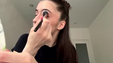 laurenadupuy online show from July 12, 2026, 1:13 pm