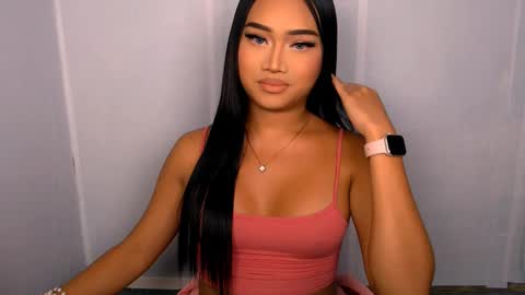 Snapshot of laurenfox16 chatting on October 9, 2025, 7:23 pm chloe3 online show from October 9, 2025, 7:23 pm