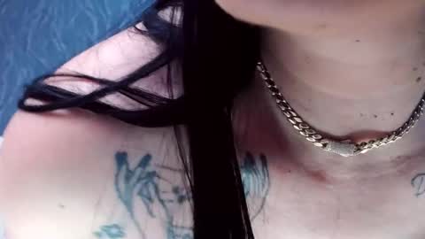 Snapshot of laurenjenssen chatting on February 3, 2026, 5:07 pm Laura online show from February 3, 2026, 5:07 pm