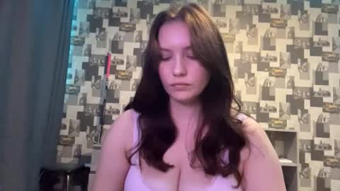 Snapshot of laurenjungling chatting on September 19, 2025, 4:07 pm Hannah online show from September 19, 2025, 4:07 pm