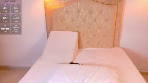 Snapshot of laurenn_smitth chatting on May 7, 2026, 2:11 pm laurenn_smitth online show from May 7, 2026, 2:11 pm