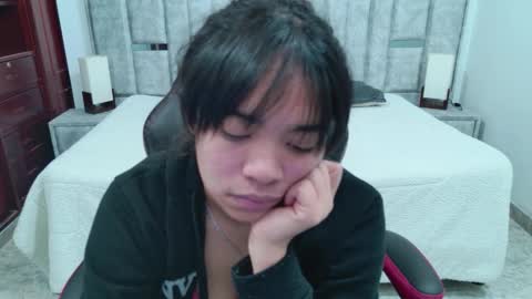 laurent online show from March 24, 2026, 3:11 am