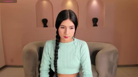 Lau  online show from September 21, 2025, 11:50 pm