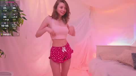 Snapshot of laurentflower chatting on August 9, 2026, 5:40 pm Hello everyone my name is flora Im 18 years old Im sociable and cheerful online show from August 9, 2026, 5:40 pm