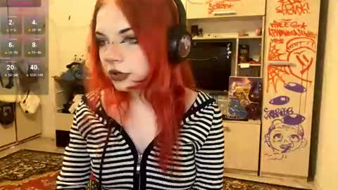 Snapshot of laurettecipro chatting on June 25, 2026, 9:19 pm Eva online show from June 25, 2026, 9:19 pm
