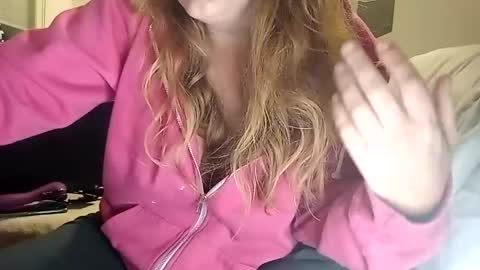 Snapshot of lauriehotxxx chatting on January 6, 2025, 7:56 pm lauriehotxxx online show from January 6, 2025, 7:56 pm