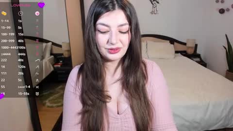 Laurie online show from April 14, 2026, 1:17 pm