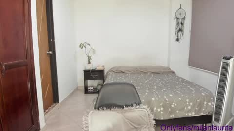 Snapshot of lauritamilan1 chatting on January 31, 2025, 8:11 am laura online show from January 31, 2025, 8:11 am